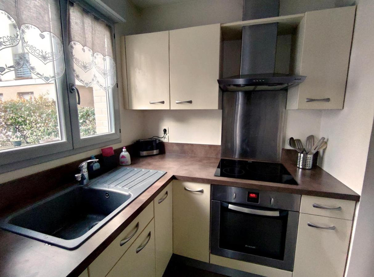 Appartement Avec Jardin Et Terrasse Pres De Paris マント・ラ・ジョリー エクステリア 写真