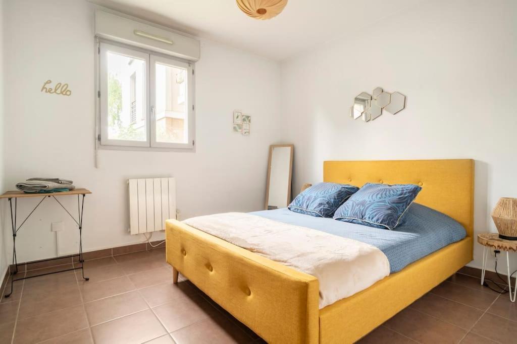 Appartement Avec Jardin Et Terrasse Pres De Paris マント・ラ・ジョリー エクステリア 写真